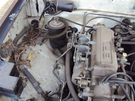 1984 TOYOTA PICK-UP HILUX, 2.4L EFI AUTO 2WD, COLOR WHITE, STK Z15003